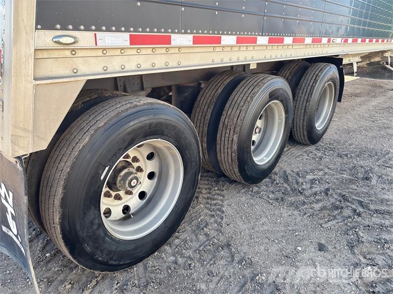 Wilson Commander 45 ft Tri/A Grain Trailer Prikolice za zrno