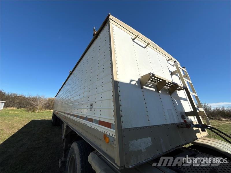 Wilson DWH-200C 40 ft T/A Grain Trailer Viljavaunut