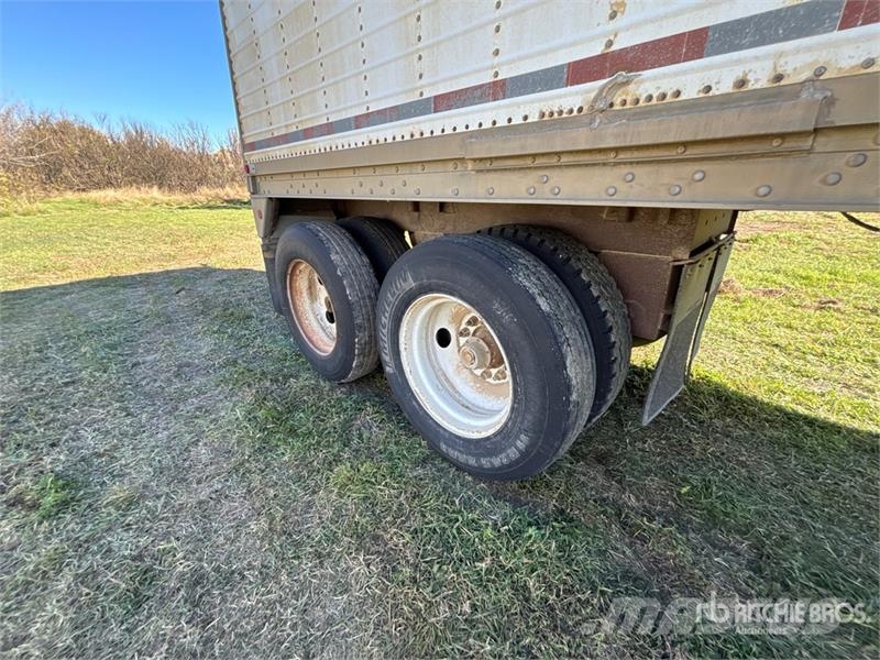 Wilson DWH-200C 40 ft T/A Grain Trailer Viljavaunut