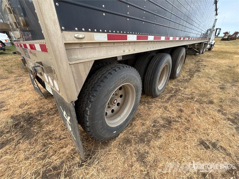 Wilson DWH-650B 45 ft Tri/A Grain Trailer Carros de trasladar grano