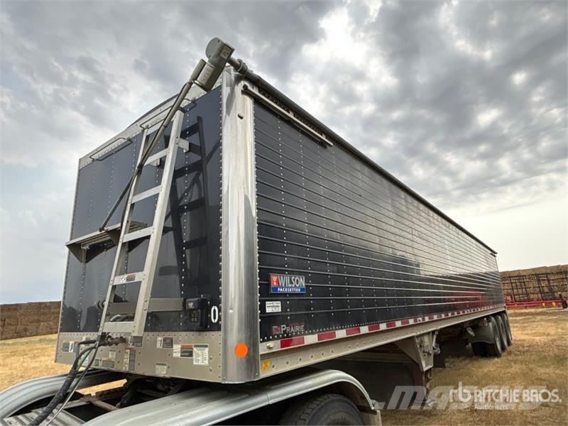 Wilson DWH-650B 45 ft Tri/A Grain Trailer Carros de trasladar grano