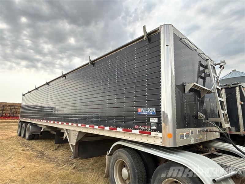 Wilson DWH-650B 45 ft Tri/A Grain Trailer Carros de trasladar grano