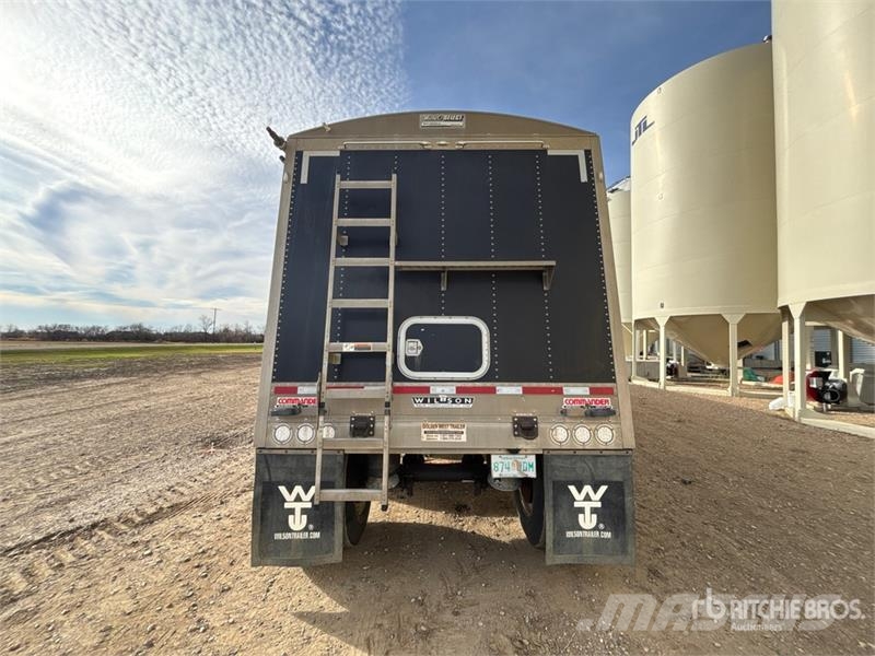 Wilson DWH550 CB 45 ft Tri/A Grain Trailer مقطورة حبوب