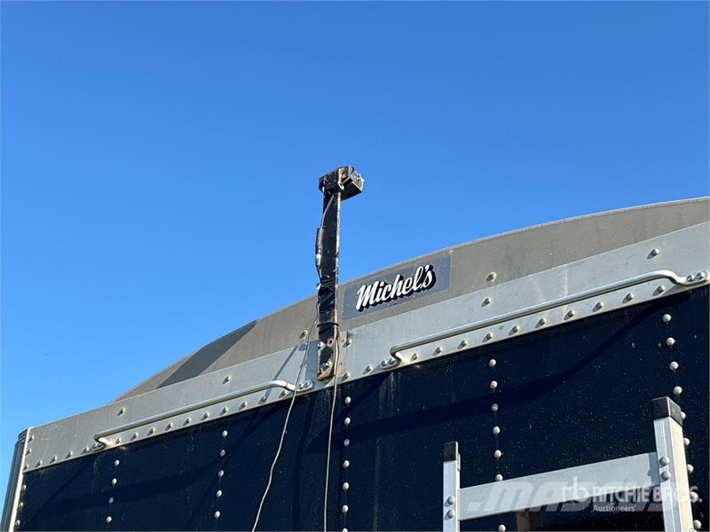Wilson PDWH-550B 30 ft 4/Axle Pup Grain Trailer مقطورة حبوب