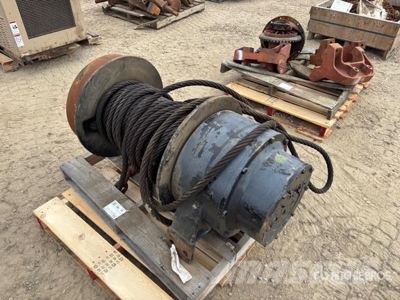 Winch Pacēlāji, vinčas un materiālu lifti