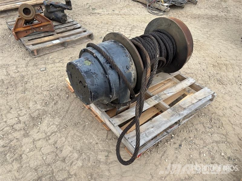 Winch Pacēlāji, vinčas un materiālu lifti