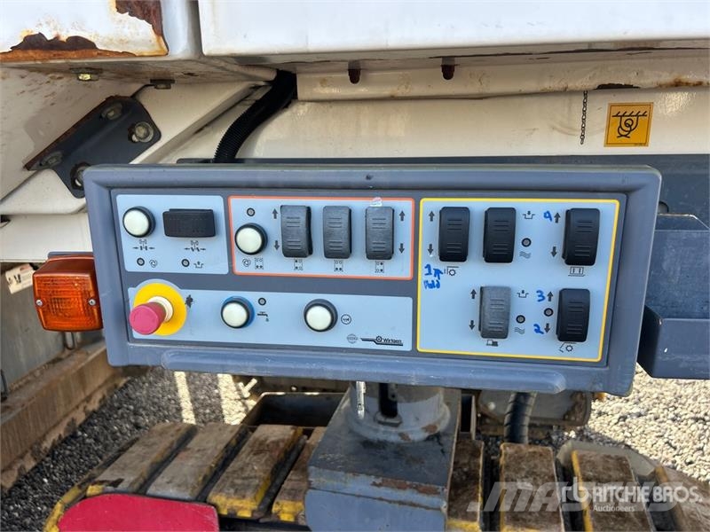 Wirtgen W210 Asfalta dzesēšanas iekārtas