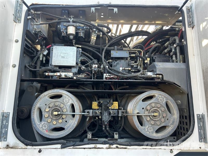 Wirtgen W210 Asfalta dzesēšanas iekārtas