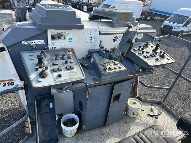 Wirtgen W210 Asfalta dzesēšanas iekārtas