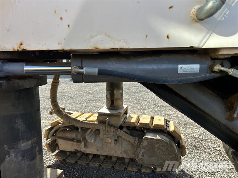 Wirtgen W210 Asfalta dzesēšanas iekārtas