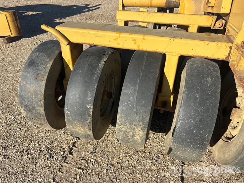  Wobbly Wheel Packer Andre komponenter