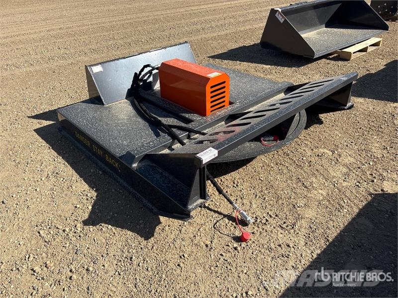 Wolverine BC-13-72W 72 in Skid Steer Brush Cutter Sekačky namontované a tažené