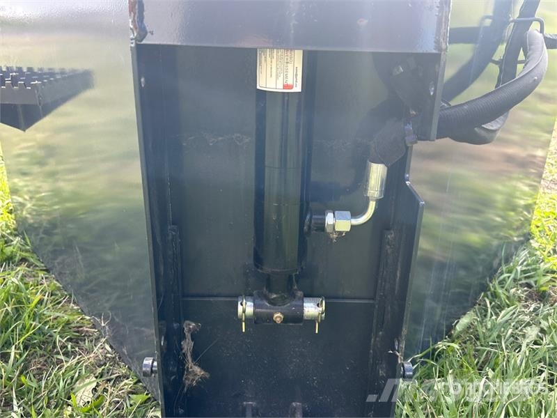 Wolverine CCT-11-148V 56 in Concrete Chute Bucket Andre komponenter