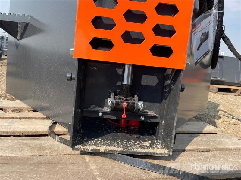  Wolverine CCT-11-148V 11 in Concrete Placement Ski 挖斗