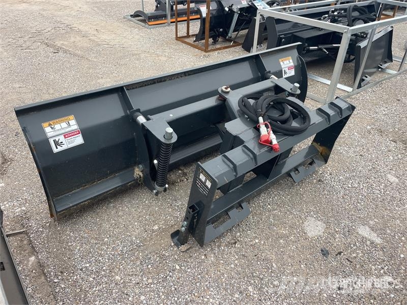 Wolverine DB-15-84W 84 in Angle Skid Steer Dozer ( Πτερύγια