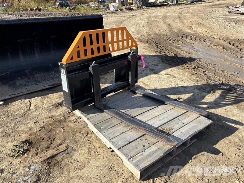  Wolverine FK-11-48W 42 in Skid Steer Forks Fourche