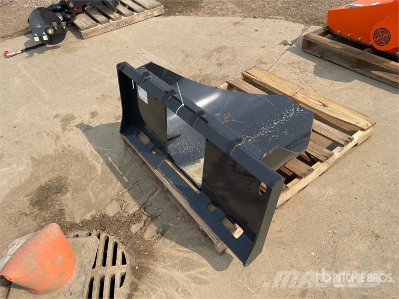  Wolverine TD-13-36R 12 in Skid Steer Stump Bucket  挖斗