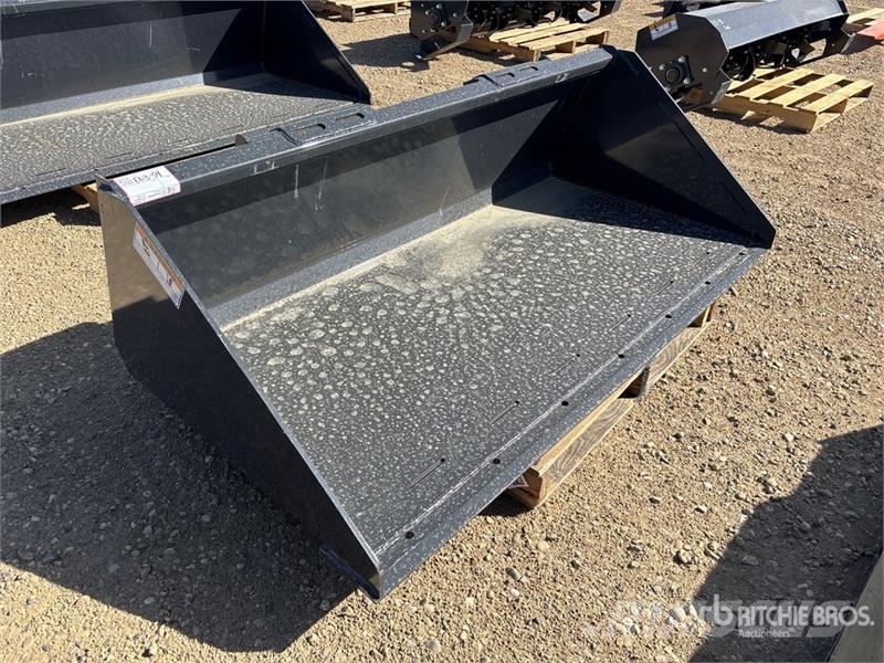 Wolverine TDB-11-72W Skid Steer Bucket (Unused) Godet