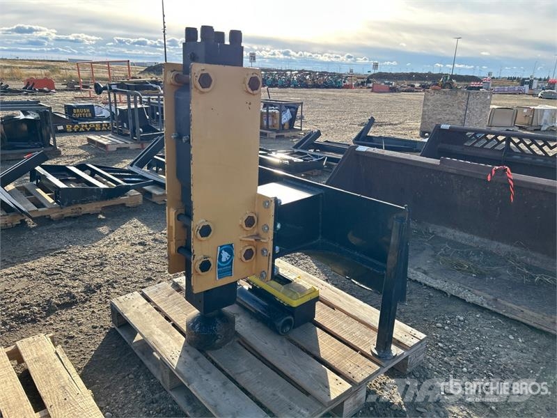  Wolverine ZW-PD-0750R Skid Steer Post Driver Fencing equipment