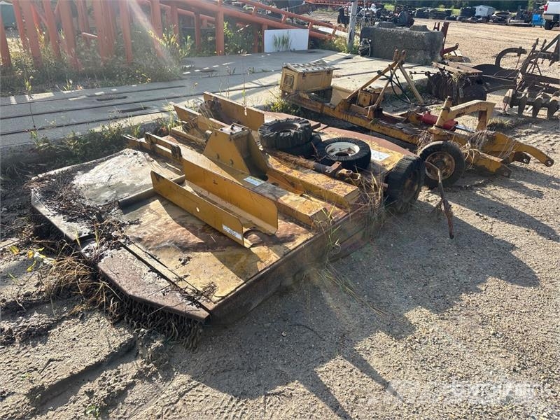 Woods S106-3 72 in 3-Point Flail Mower Falciatrici