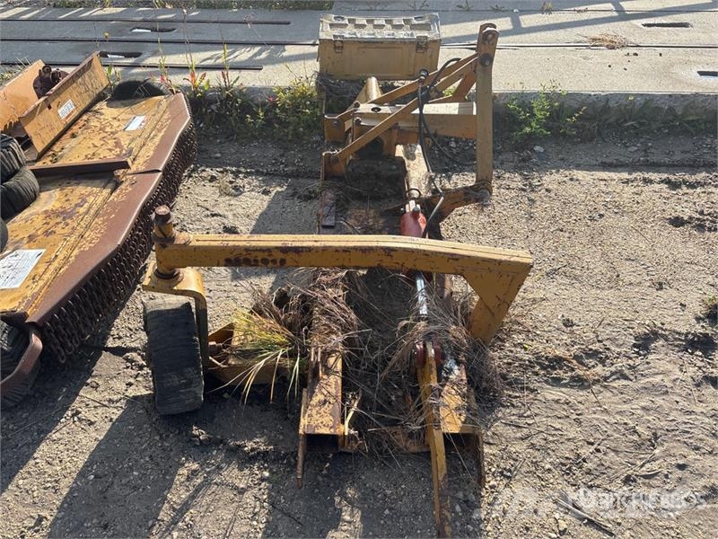 Woods S106-3 72 in 3-Point Flail Mower Falciatrici