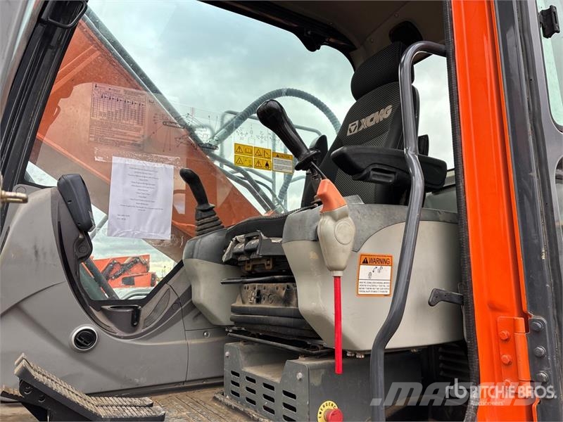 XCMG XE210CU Tracked Excavator Гусеничные экскаваторы