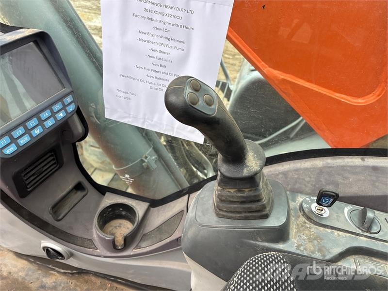 XCMG XE210CU Tracked Excavator Гусеничные экскаваторы