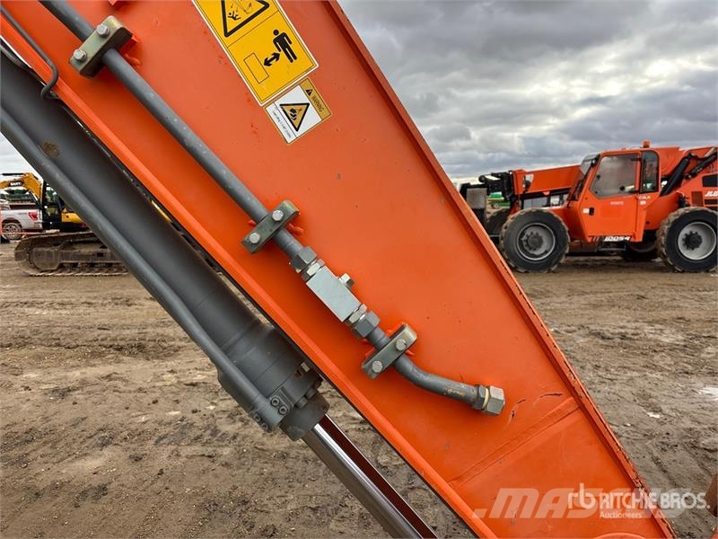 XCMG XE210CU Tracked Excavator Гусеничные экскаваторы