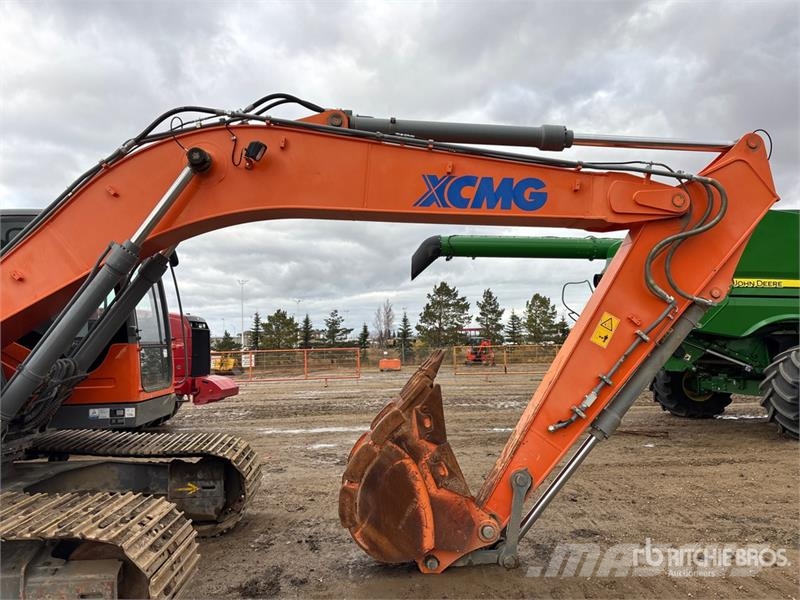 XCMG XE210CU Tracked Excavator Гусеничные экскаваторы