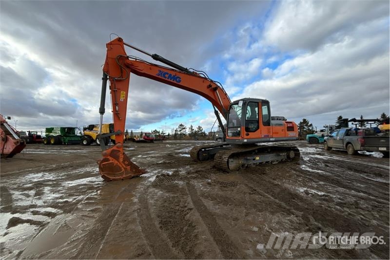 XCMG XE210CU Tracked Excavator Гусеничные экскаваторы