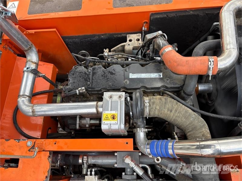 XCMG XE210CU Tracked Excavator Гусеничные экскаваторы