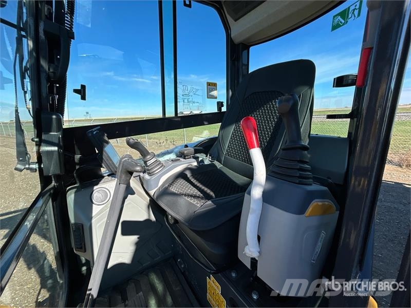 XCMG XE35U Mini Excavator (Unused) 小型挖土機/掘鑿機<7t(小型挖掘機)