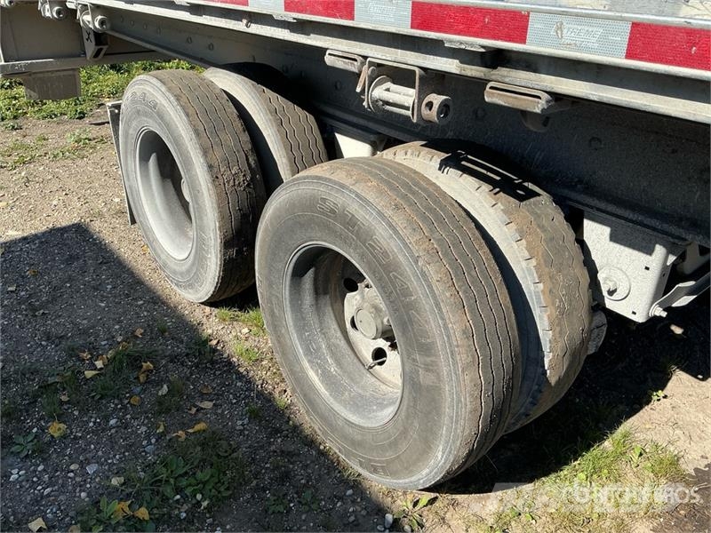 Xtreme 53 ft T/A Flatbed Trailer Причепи-платформи/бокове розвантаження