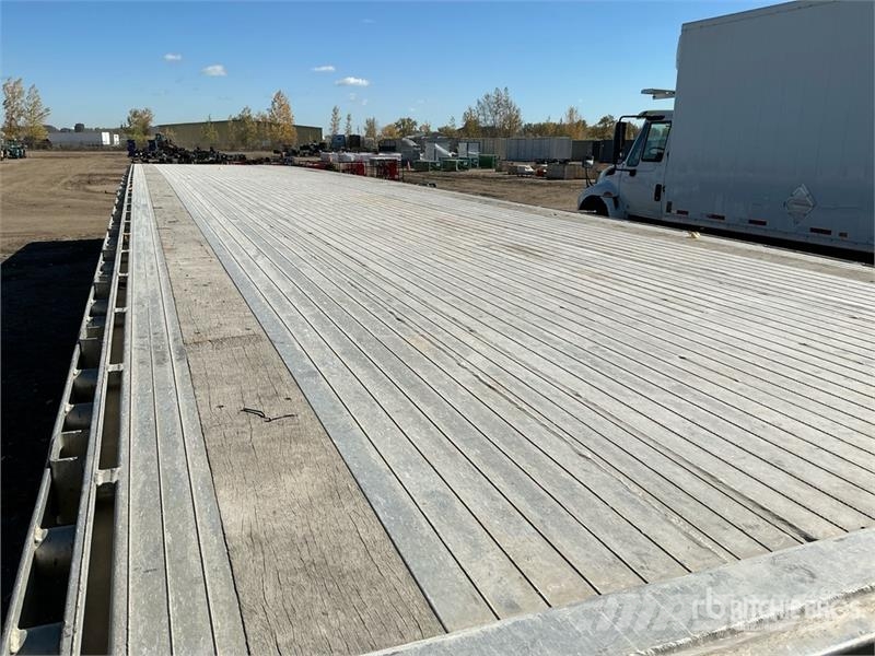 Xtreme 53 ft T/A Flatbed Trailer Причепи-платформи/бокове розвантаження