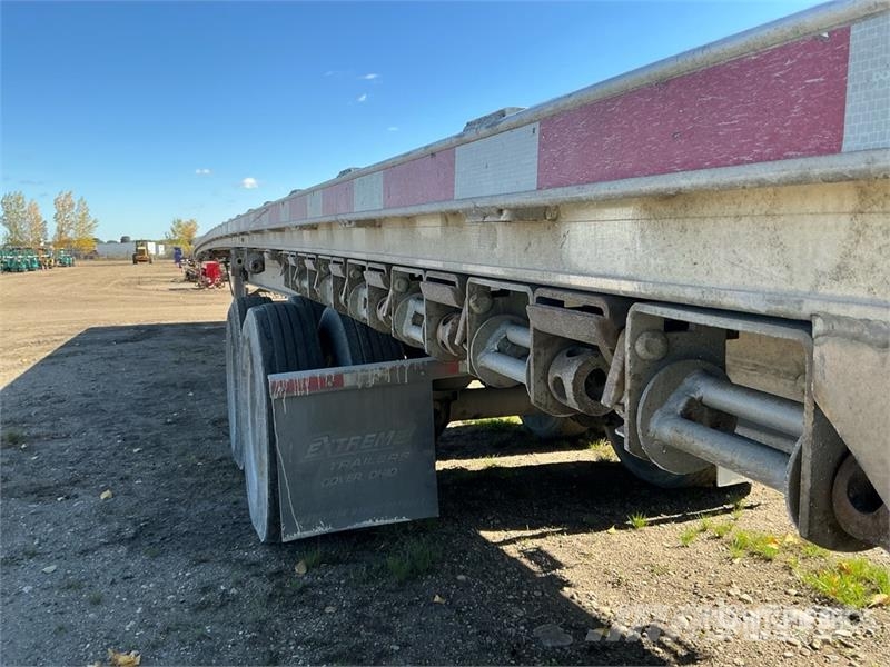 Xtreme 53 ft T/A Flatbed Trailer Причепи-платформи/бокове розвантаження