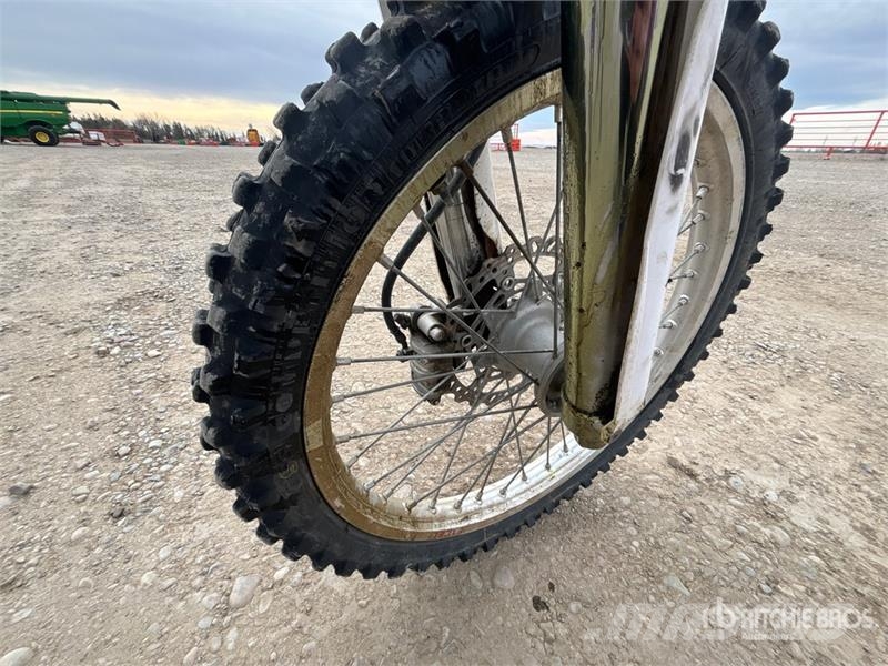 Yamaha YZ450F Motocross Bike Veículos todo-terreno