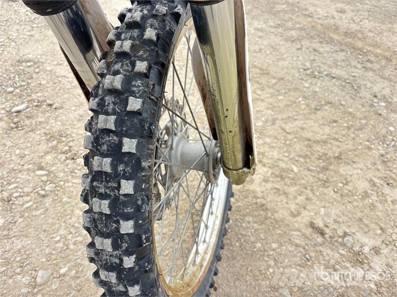 Yamaha YZ450F Motocross Bike Veículos todo-terreno