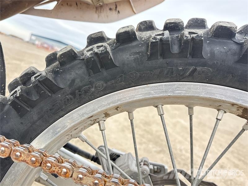 Yamaha YZ450F Motocross Bike Veículos todo-terreno