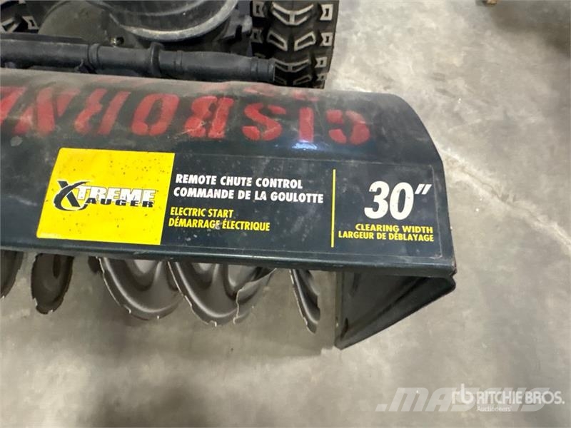 YardWorks 31BH65KH515 30 in Walk-Behind Snow Blowe قاذفات الجليد