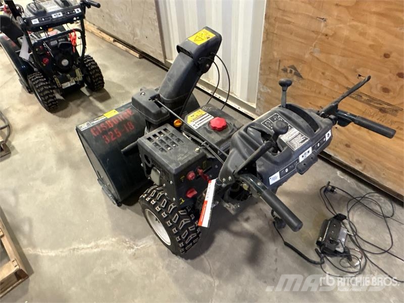 YardWorks 31BH65KH515 30 in Walk-Behind Snow Blowe قاذفات الجليد