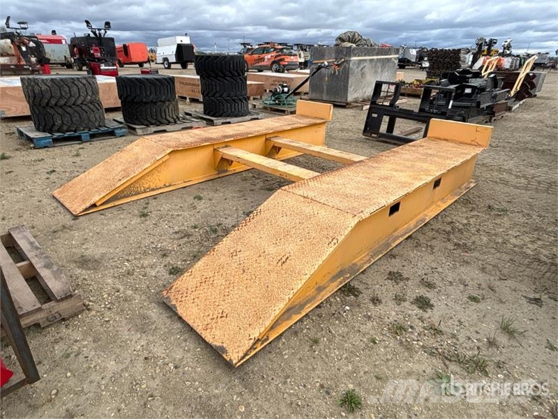 Yellow Loading Ramp Drugi deli