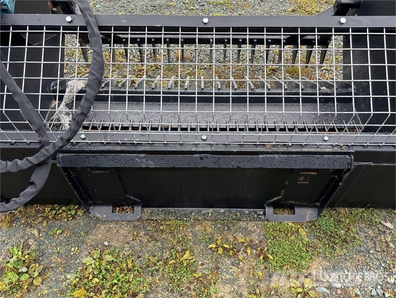 003-040-78-001A 78 in Skid Steer Screening Bucket Просеивающие ковши