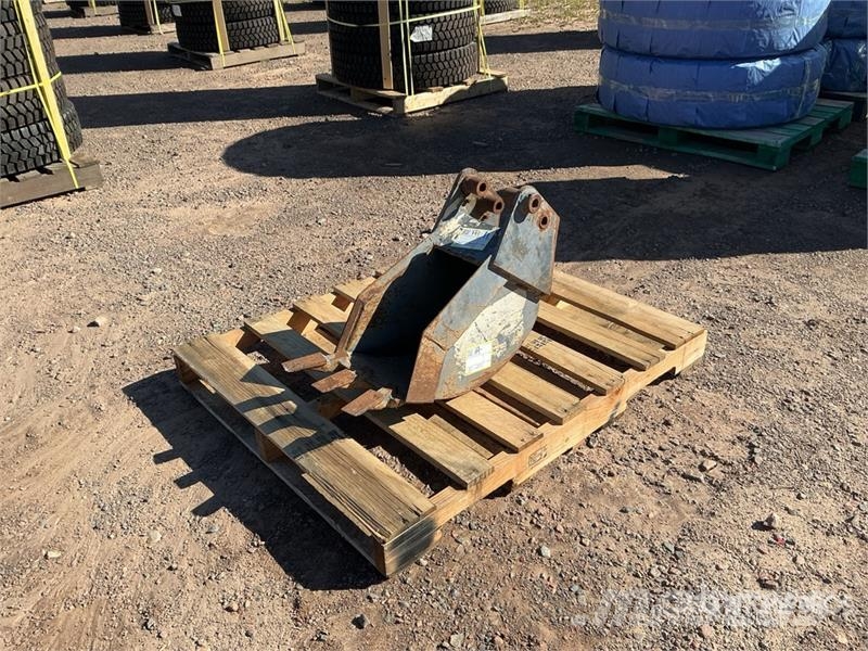 10 in Digging Excavator Bucket Ковші