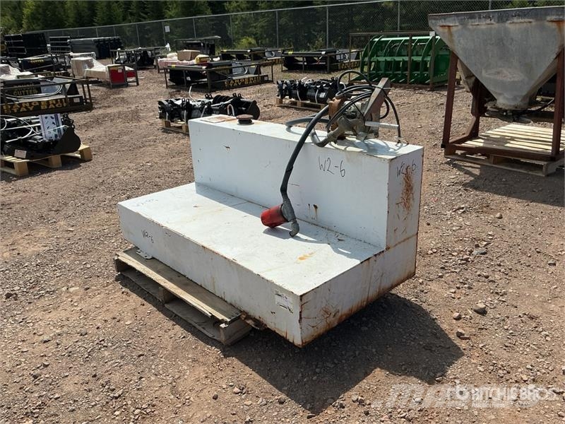 105 gal Skid Mounted Steel Fuel Tank 연료 및 첨가제 탱크