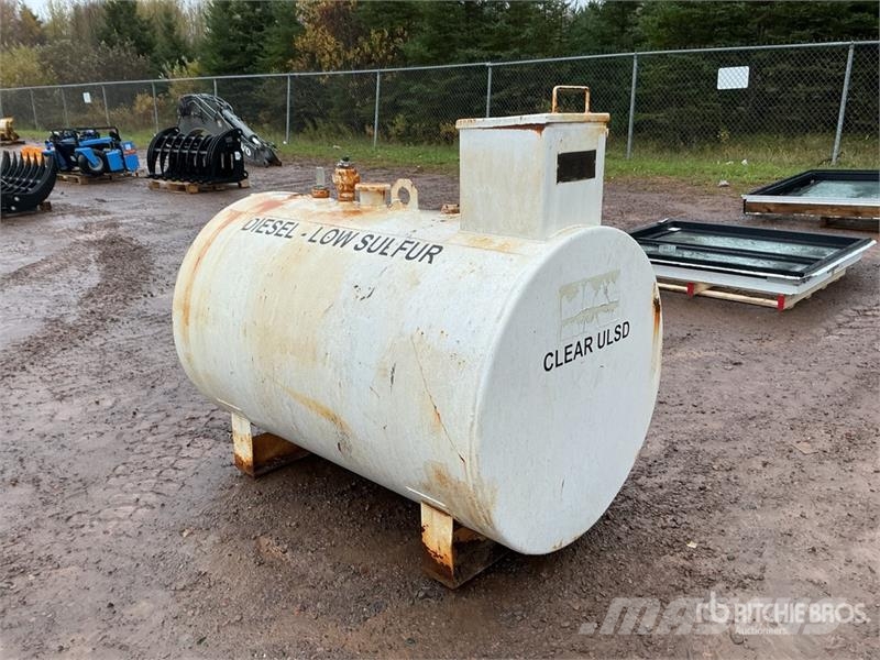 1137 L Steel Diesel Fuel Tank Kraftstoff- und Zusatzstoffbehälter