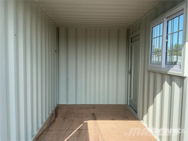 12 ft Storage Container 貯蔵