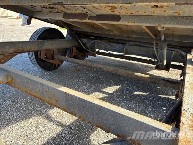 12 ft T/A Dump Utility Trailer Самоскиди