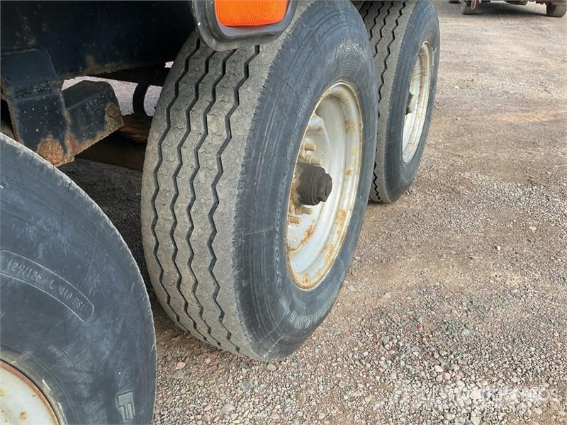 16 ft Tri/A End Dump Trailer Remorque benne