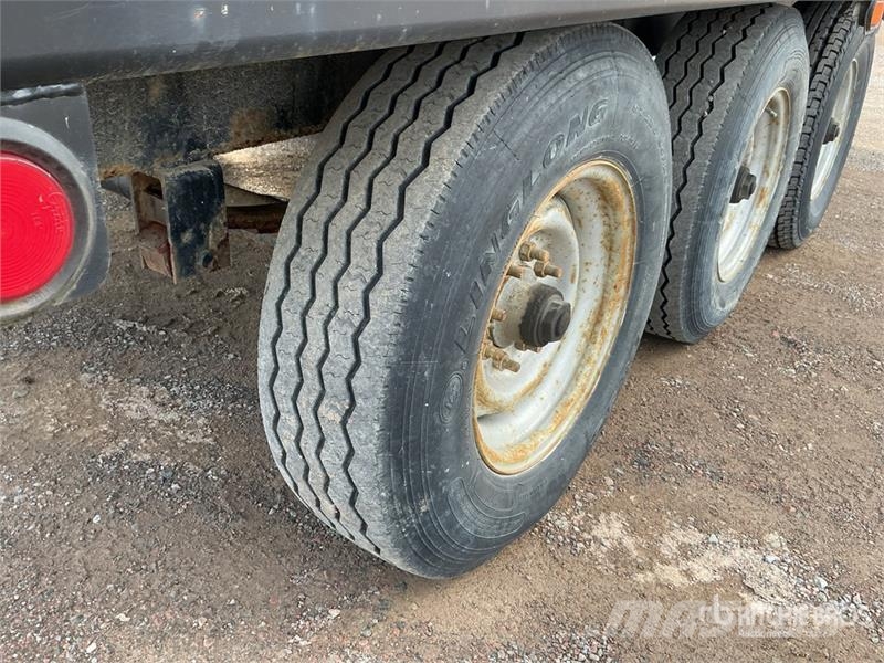 16 ft Tri/A End Dump Trailer Remorque benne