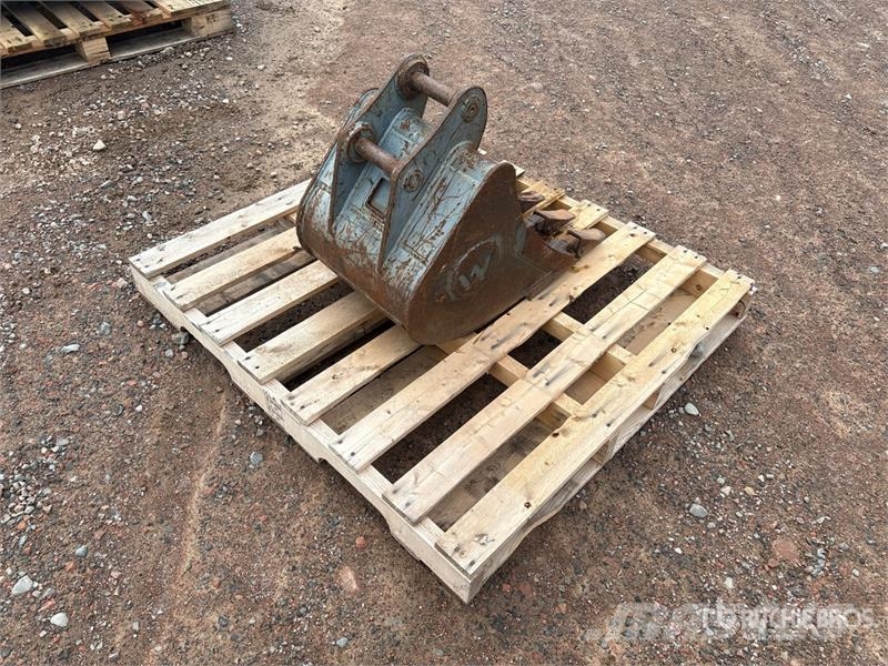 16 in Q/C Digging Excavator Bucket Godet